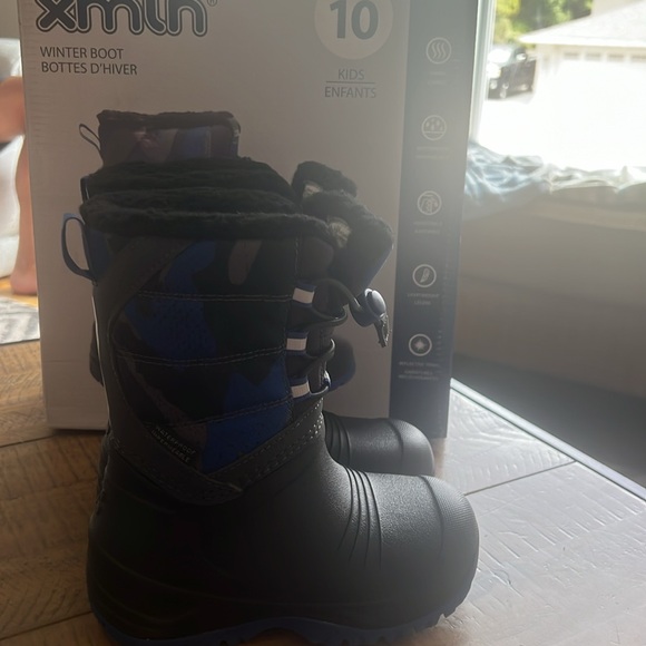 Xmtn - Kids’ Winter Boots | size 10 - Picture 7 of 8